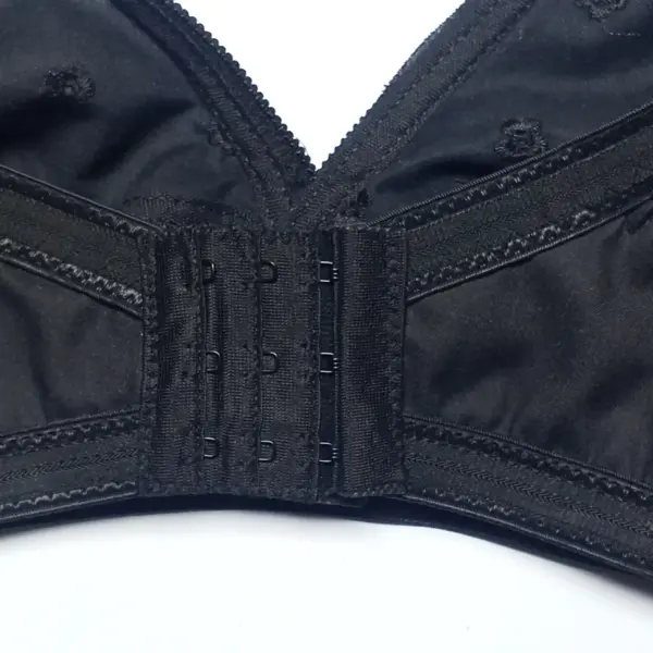 Super Soft Cotton Bra - Image 6