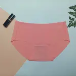 Seamless Pastel Pink Panty